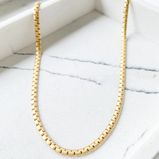 FLAT BOX CHAIN NECKLACE